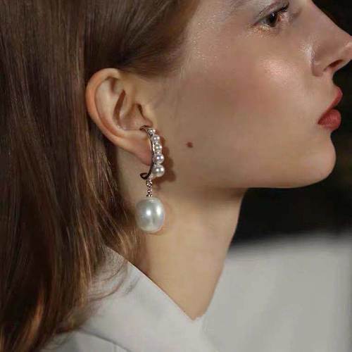 유행 진주 귀걸이 2021 새로운 조수 기질 귀 핀 프랑스어 스타일의 보석