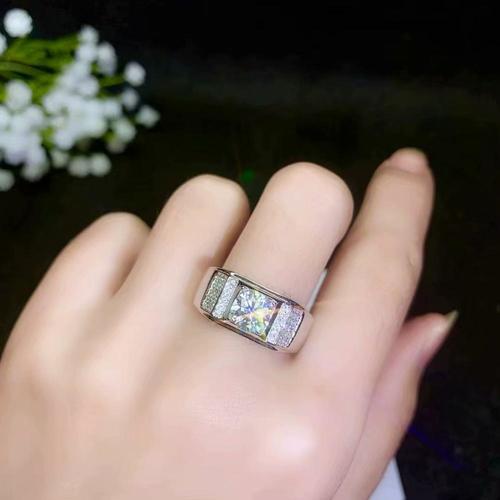 MOISSANITE 남자 반지 925 스털링 실버 아름다운 색상 스파클링 1 캐럿 다이아몬드 선물