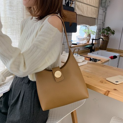 여자  가방 어 일본 숄더백 메신저 겨드랑이 럭셔리 핸드백 디자이너 유명
