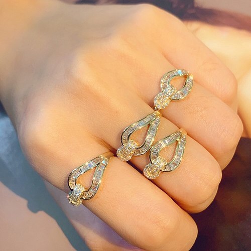 말굽 크리스탈 5A 지르콘 다이아몬드 보석 여자을 세련 반지 14K 골드 채워진 트랜드 밴드  액세서리