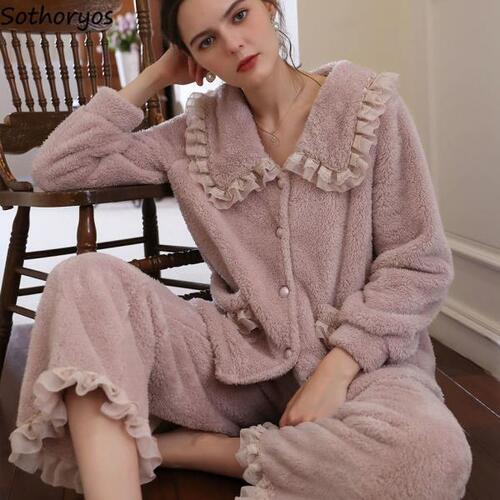 여자 산호 양털 잠옷 세트Thicken Turn Down Collar 레이스 공주 Luxury Warm Flannel pajamas 2Lounge