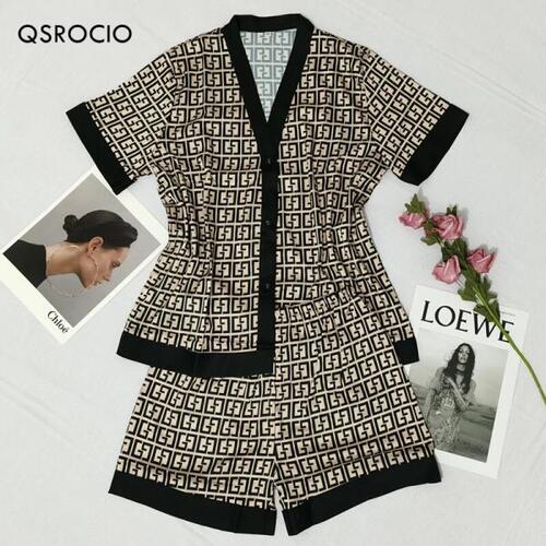 QSROCIO-여자 잠옷 세트, 럭셔리 커브 프린트, v넥 짧은 캐주얼 인조 실크 홈웨어, 2 개입, 팜므