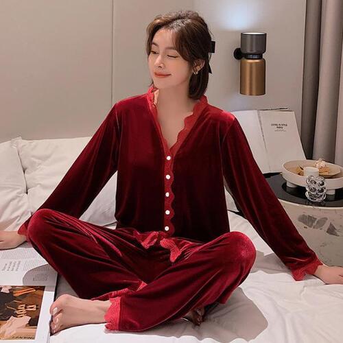 최신 골드 벨벳 잠옷 세트 여자 과 스타일 여자 슬리퍼 착용 Pijamas 따뜻한
