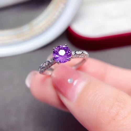 Colife 자수정 반지 6mm Round Brilliant Amethyst Ring for Engagement 0.6ct VVS Grade Natural Amethyst Silv